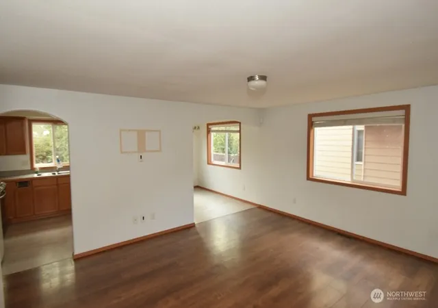 Photo 2 of Single family home for sale at 7372 Clamdigger Dr, Blaine, WA 98230 | MLS# NWM2582732 | Listing updated on 2026-10-01