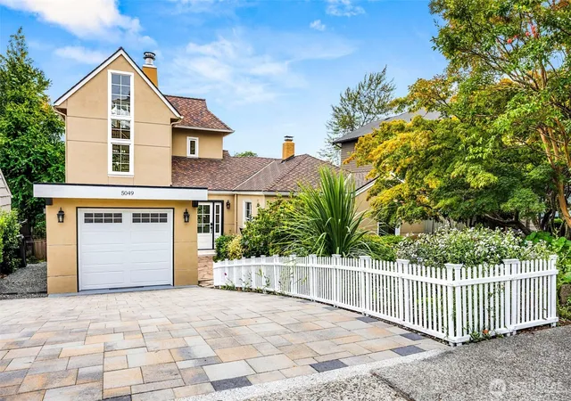 Photo 1 of Single family home for sale at 5049 Pullman Ave Ne, Seattle, WA 98105 | MLS# NWM2582738 | Listing updated on 2026-10-01