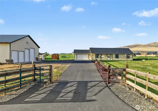 Photo 1 of Single family home for sale at 16641 Upper Badger Pocket Rd, Ellensburg, WA 98926 | MLS# NWM2582742 | Listing updated on 2026-09-25