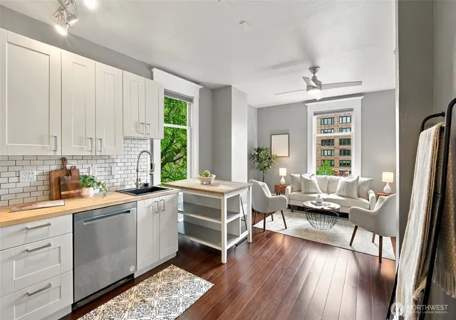 Photo 4 of Condo for sale at 1424 Belmont Ave #262, Seattle, WA 98122 | MLS# NWM2582745 | Listing updated on 2026-10-01