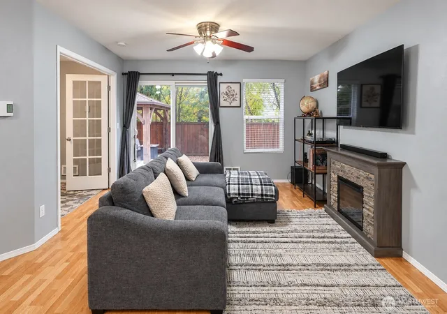 Photo 2 of Single family home for sale at 996 G St Sw, Tumwater, WA 98512 | MLS# NWM2582752 | Listing updated on 2026-09-30