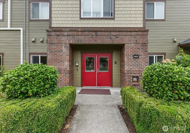 Photo 3 of Condo for sale at 973 Ne Ingram St #A101, Issaquah, WA 98029 | MLS# NWM2582756 | Listing updated on 2026-09-28