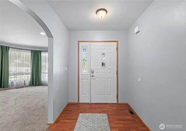 Photo 3 of Single family home for sale at 1507 4th Street, Wenatchee, WA 98801 | MLS# NWM2582766 | Listing updated on 2026-09-29