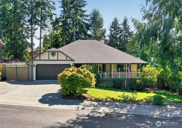 Photo 1 of Sale Pending at 219 S 316th Place, Federal Way, WA 98003 | MLS# NWM2582776 | Listing updated on 2026-09-26