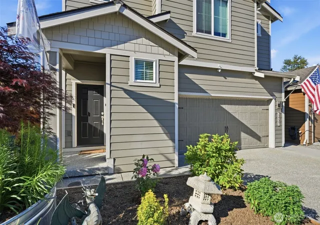 Photo 3 of Single family home for sale at 32525 Marguerite Ln, Sultan, WA 98294 | MLS# NWM2582790 | Listing updated on 2026-09-28