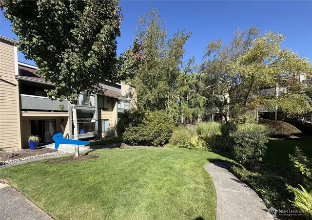 Photo 3 of Condo for sale at 4820 200th Street Sw #B101, Lynnwood, WA 98036 | MLS# NWM2582794 | Listing updated on 2026-10-02