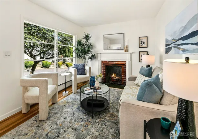 Photo 3 of Single family home for sale at 1015 N 40th Street, Seattle, WA 98103 | MLS# NWM2582803 | Listing updated on 2026-09-30