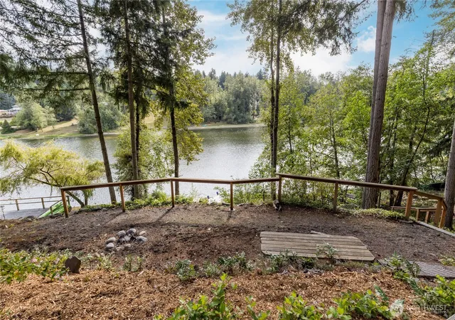Photo 3 of Single family home for sale at 4908 W Tapps Dr E, Lake Tapps, WA 98391 | MLS# NWM2582811 | Listing updated on 2026-09-27