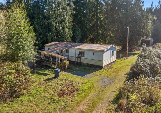 Photo 2 of Manufactured home for sale at 15714 234th Street Se, Snohomish, WA 98296 | MLS# NWM2582819 | Listing updated on 2026-10-18