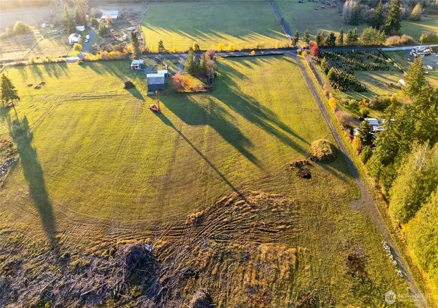 Photo 2 of Single family home for sale at 229 Keasling Rd, Chehalis, WA 98532 | MLS# NWM2582833 | Listing updated on 2026-09-28