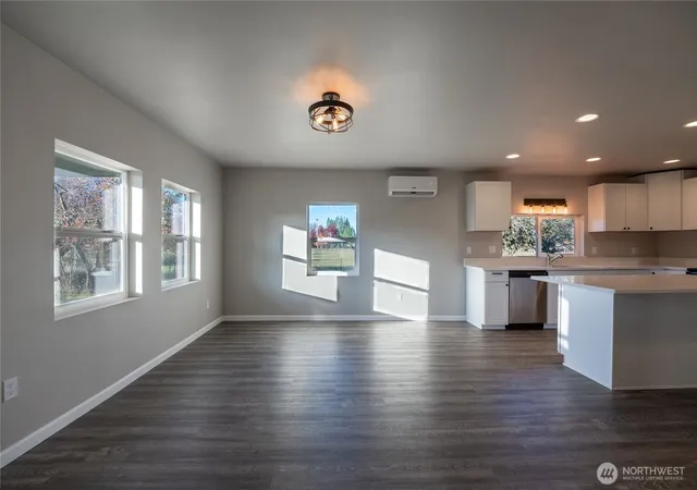 Photo 3 of Single family home for sale at 229 Keasling Rd, Chehalis, WA 98532 | MLS# NWM2582833 | Listing updated on 2026-09-28