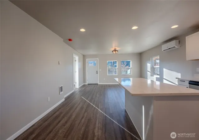 Photo 4 of Single family home for sale at 229 Keasling Rd, Chehalis, WA 98532 | MLS# NWM2582833 | Listing updated on 2026-09-28