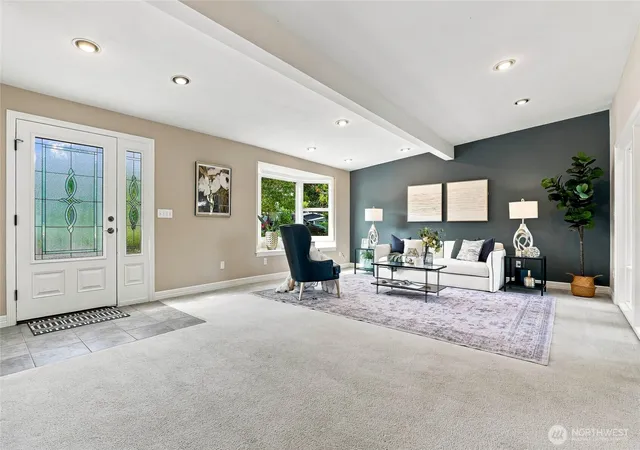 Photo 4 of Sale Pending at 8218 SE 36th Street, Mercer Island, WA 98040 | MLS# NWM2582839 | Listing updated on 2026-10-02