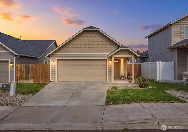 Photo 1 of Single family home for sale at 1202 Carver St, College Place, WA 99324 | MLS# NWM2582841 | Listing updated on 2026-10-02