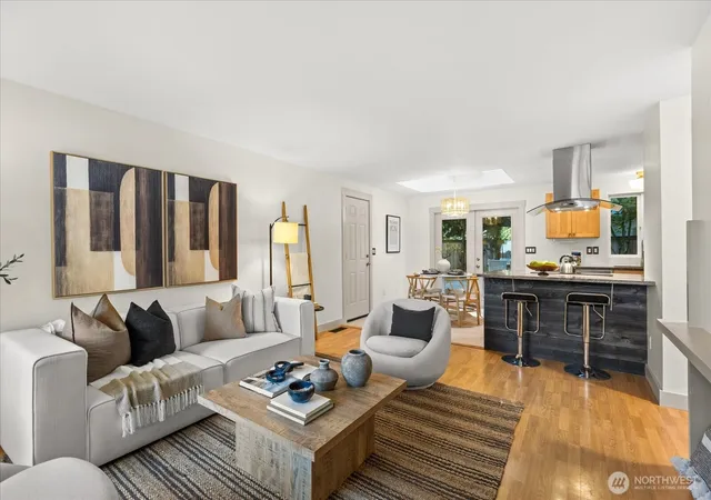 Photo 2 of Single family home for sale at 10325 Ne 125th Place, Kirkland, WA 98034 | MLS# NWM2582843 | Listing updated on 2026-10-02
