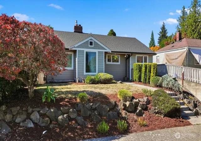 Photo 2 of Single family home for sale at 8629 36th Avenue Sw, Seattle, WA 98126 | MLS# NWM2582848 | Listing updated on 2026-09-29