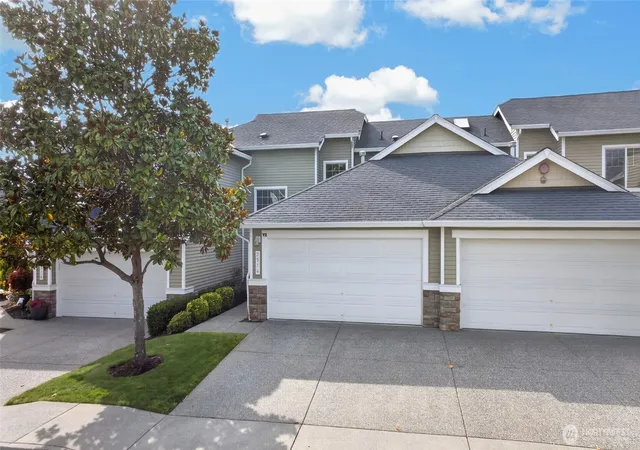 Photo 2 of Condo for sale at 2514 85th Drive Ne #Y2, Lake Stevens, WA 98258 | MLS# NWM2582849 | Listing updated on 2026-10-01
