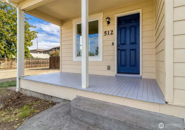 Photo 2 of Single family home for sale at 512 N Roosevelt St, Walla Walla, WA 99362 | MLS# NWM2582872 | Listing updated on 2026-10-02