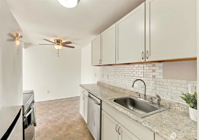 Photo 4 of Condo for sale at 19409 56th Avenue W #301, Lynnwood, WA 98036 | MLS# NWM2582877 | Listing updated on 2026-10-02