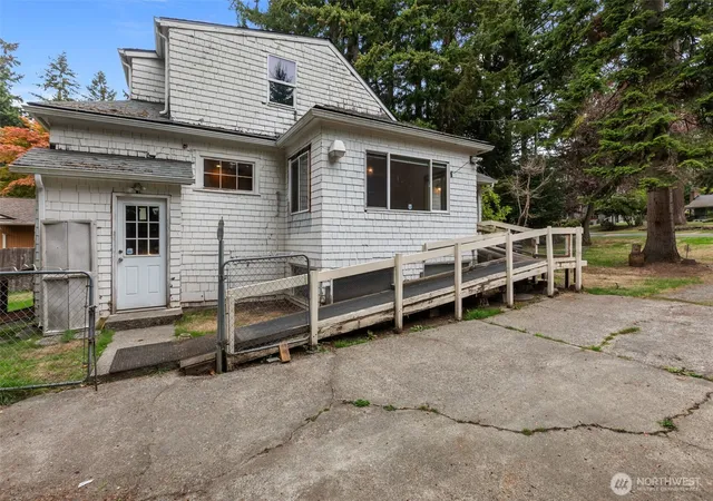 Photo 1 of Single family home for sale at 14629 24th Avenue Sw, Burien, WA 98166 | MLS# NWM2582881 | Listing updated on 2026-10-01