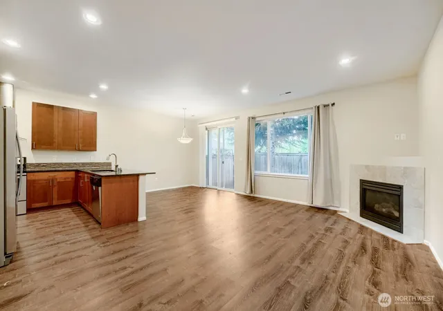 Photo 3 of Townhouse for sale at 2063 S 263rd Street, Des Moines, WA 98198 | MLS# NWM2582896 | Listing updated on 2026-09-26