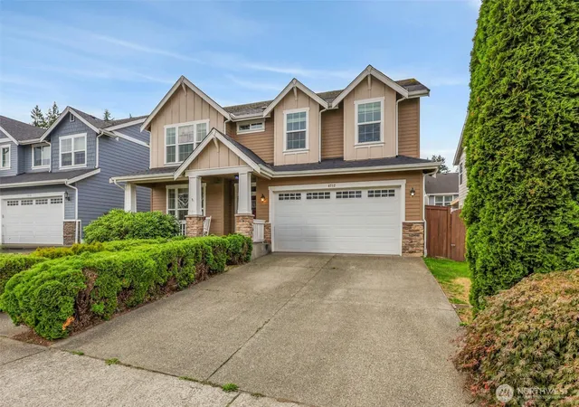 Photo 2 of Single family home for sale at 4712 204th Street Ct E, Spanaway, WA 98387 | MLS# NWM2582898 | Listing updated on 2026-09-29