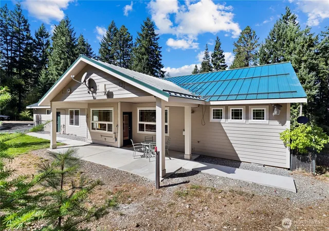 Photo 1 of Single family home for sale at 980 Big Horn Way, Cle Elum, WA 98922 | MLS# NWM2582902 | Listing updated on 2026-09-22