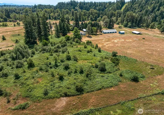 Photo 3 of Manufactured home for sale at 21115 Renton Maple Valley Rd, Maple Valley, WA 98038 | MLS# NWM2582905 | Listing updated on 2026-09-25