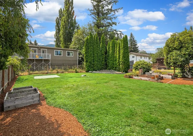 Photo 2 of Single family home for sale at 39151 Se Delta St, Snoqualmie, WA 98065 | MLS# NWM2582923 | Listing updated on 2026-09-17