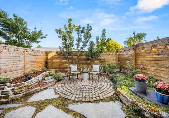 Photo 3 of Townhouse for sale at 3926 S Brandon St #B, Seattle, WA 98118 | MLS# NWM2582937 | Listing updated on 2026-09-19