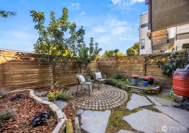 Photo 4 of Townhouse for sale at 3926 S Brandon St #B, Seattle, WA 98118 | MLS# NWM2582937 | Listing updated on 2026-09-19