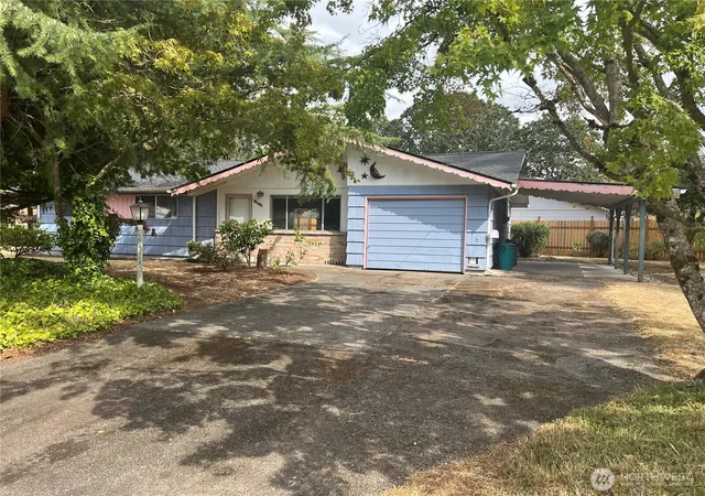 Photo 2 of Single family home for sale at 13617 Yakima Ave S, Tacoma, WA 98444 | MLS# NWM2582943 | Listing updated on 2026-10-01