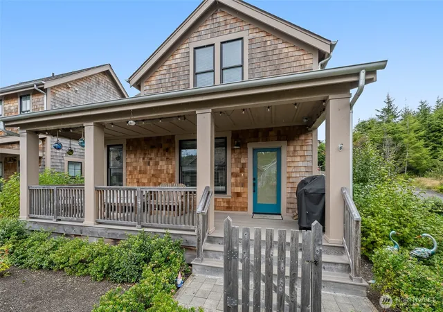 Photo 1 of Sale Pending at 11 Cedar Run Loop, Pacific Beach, WA 98571 | MLS# NWM2582951 | Listing updated on 2026-09-28