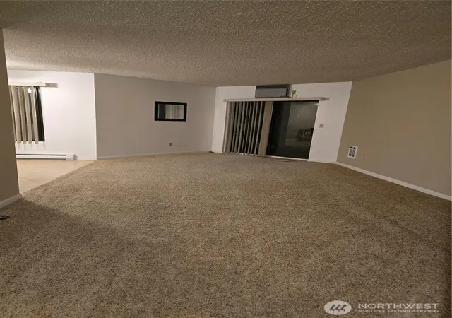 Photo 4 of Condo for sale at 5585 E Evergreen Blvd #5304, Vancouver, WA 98661 | MLS# NWM2582971 | Listing updated on 2026-10-08