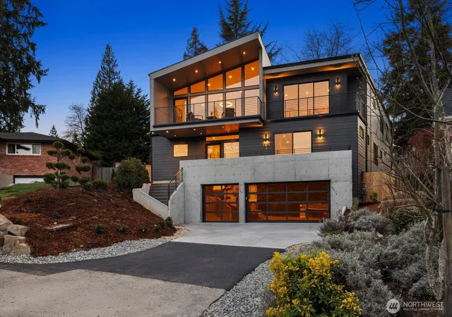 Photo 3 of Mansion for sale at 1653 105th Avenue Se, Bellevue, WA 98004 | MLS# NWM2582985 | Listing updated on 2026-09-30