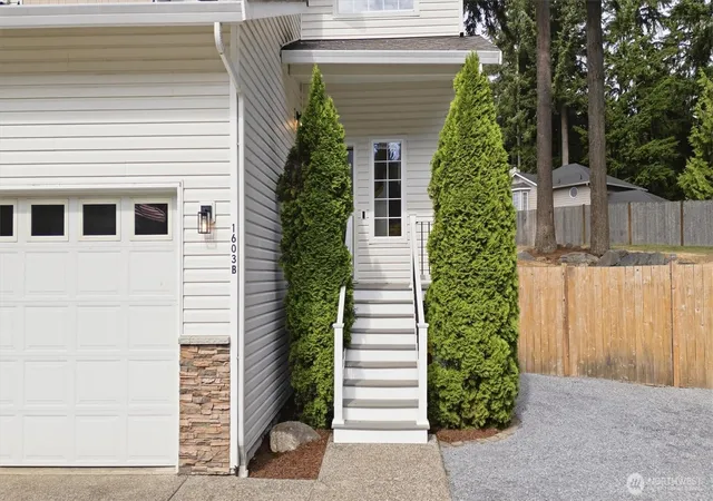 Photo 3 of Townhouse for sale at 1603 94th Drive Se #B, Lake Stevens, WA 98258 | MLS# NWM2582999 | Listing updated on 2026-10-01
