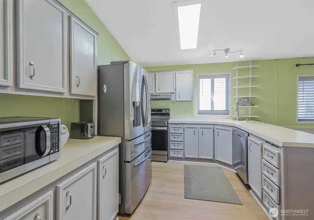 Photo 4 of Sale Pending at 31600 126th Avenue SE #89, Auburn, WA 98092 | MLS# NWM2583000 | Listing updated on 2026-09-28