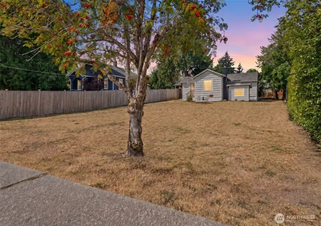 Photo 4 of Land for sale at 8143 10th Avenue SW, Seattle, WA 98106 | MLS# NWM2583005 | Listing updated on 2026-10-01