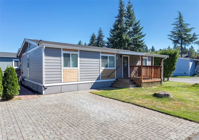 Manufactured home for sale at 31600 126th Avenue SE #57, Auburn, WA 98092 | MLS# NWM2583007