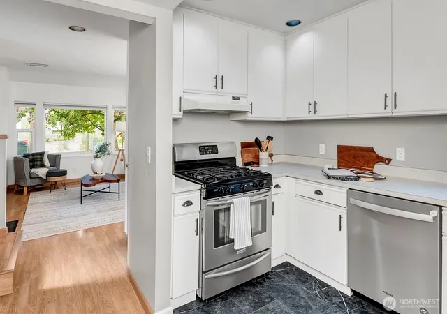 Photo 4 of Single family home for sale at 116 24th Avenue S, Seattle, WA 98144 | MLS# NWM2583009 | Listing updated on 2026-10-01