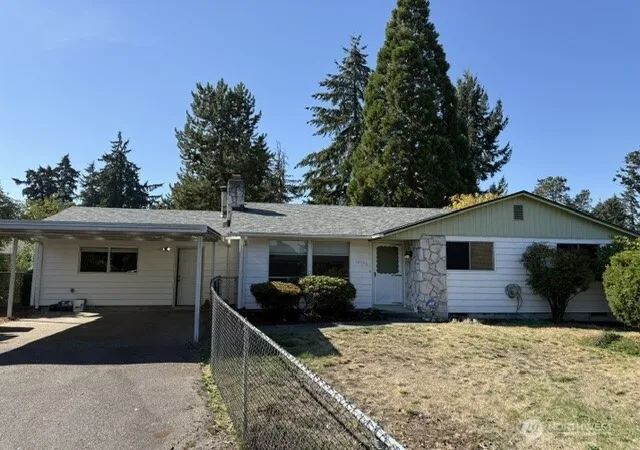 Photo 3 of Single family home for sale at 16106 14th Avenue E, Tacoma, WA 98445 | MLS# NWM2583019 | Listing updated on 2026-09-25