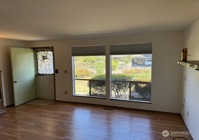 Photo 3 of Single family home for sale at 16106 14th Avenue E, Tacoma, WA 98445 | MLS# NWM2583019 | Listing updated on 2026-09-25