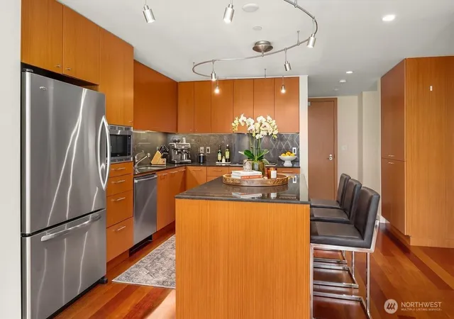 Photo 3 of Condo for sale at 909 5th Avenue #502, Seattle, WA 98164 | MLS# NWM2583020 | Listing updated on 2026-10-01