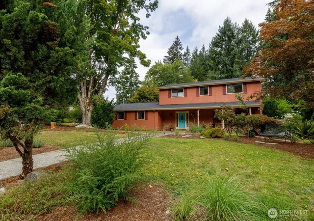 Photo 1 of Sale Pending at 1330 11th Court Sw, Olympia, WA 98502 | MLS# NWM2583028 | Listing updated on 2026-09-23