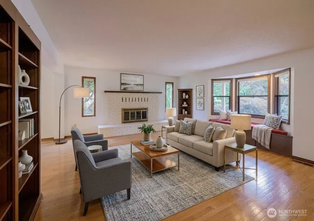Photo 3 of Sale Pending at 1330 11th Court SW, Olympia, WA 98502 | MLS# NWM2583028 | Listing updated on 2026-09-23