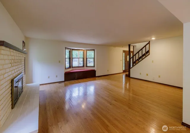 Photo 4 of Sale Pending at 1330 11th Court SW, Olympia, WA 98502 | MLS# NWM2583028 | Listing updated on 2026-09-23