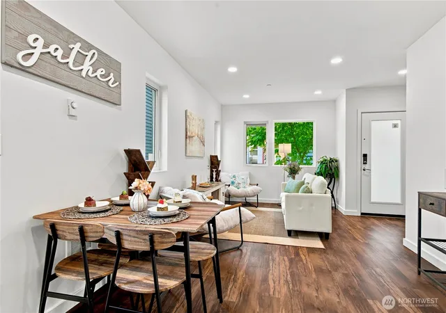 Photo 4 of Sale Pending at 12516 15th Avenue NE #A, Seattle, WA 98125 | MLS# NWM2583031 | Listing updated on 2026-10-01
