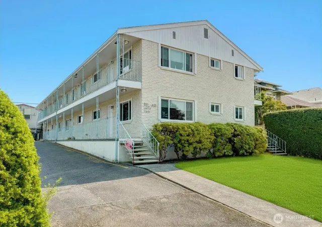 Photo 1 of Multi family home for sale at 2501 Rucker Ave, Everett, WA 98201 | MLS# NWM2583036 | Listing updated on 2026-09-22