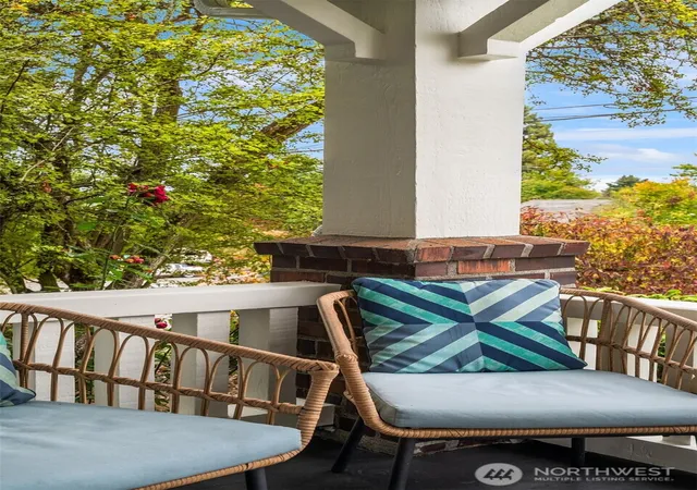 Photo 3 of Single family home for sale at 311 N 47th Street, Seattle, WA 98103 | MLS# NWM2583037 | Listing updated on 2026-09-30