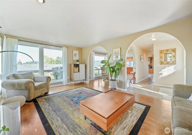 Photo 3 of Single family home for sale at 1112 N 38th Street, Renton, WA 98056 | MLS# NWM2583045 | Listing updated on 2026-09-29